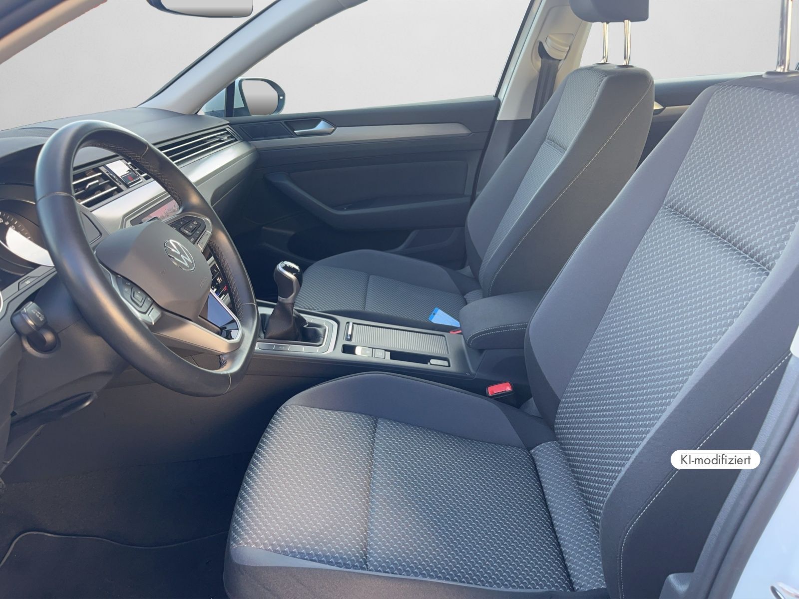 Volkswagen Passat Variant - Bild 13