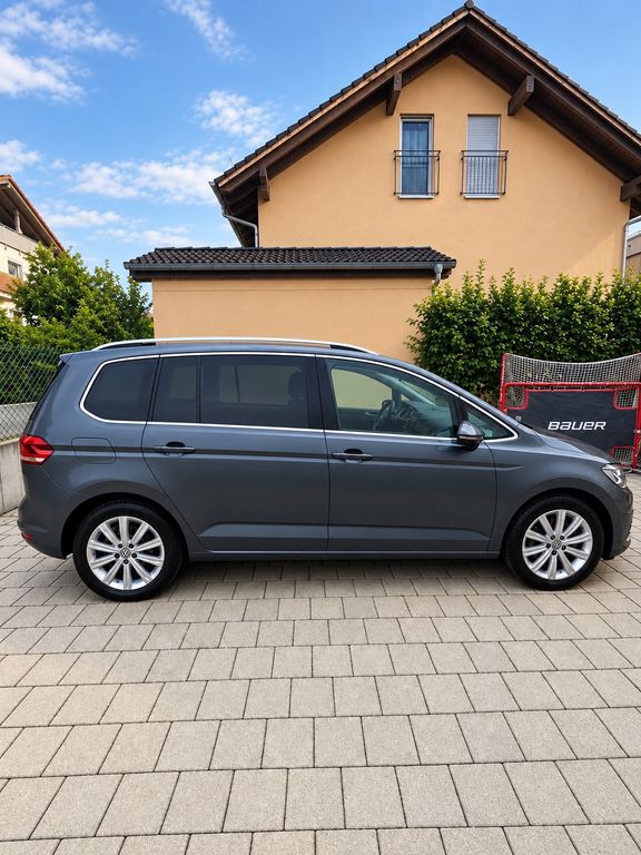 Image of Volkswagen Touran