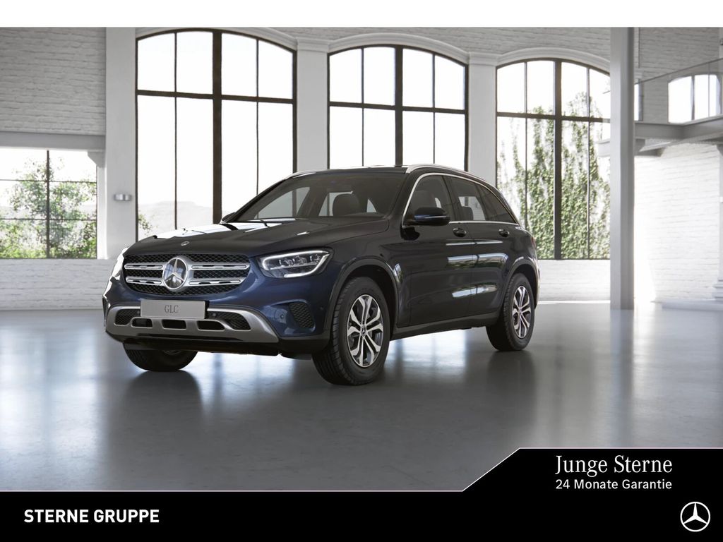 Image of Mercedes-Benz GLC 220