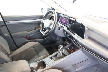 Volkswagen Golf VIII 2.0 TDI Active AID+ACC+LED+CARPLAY