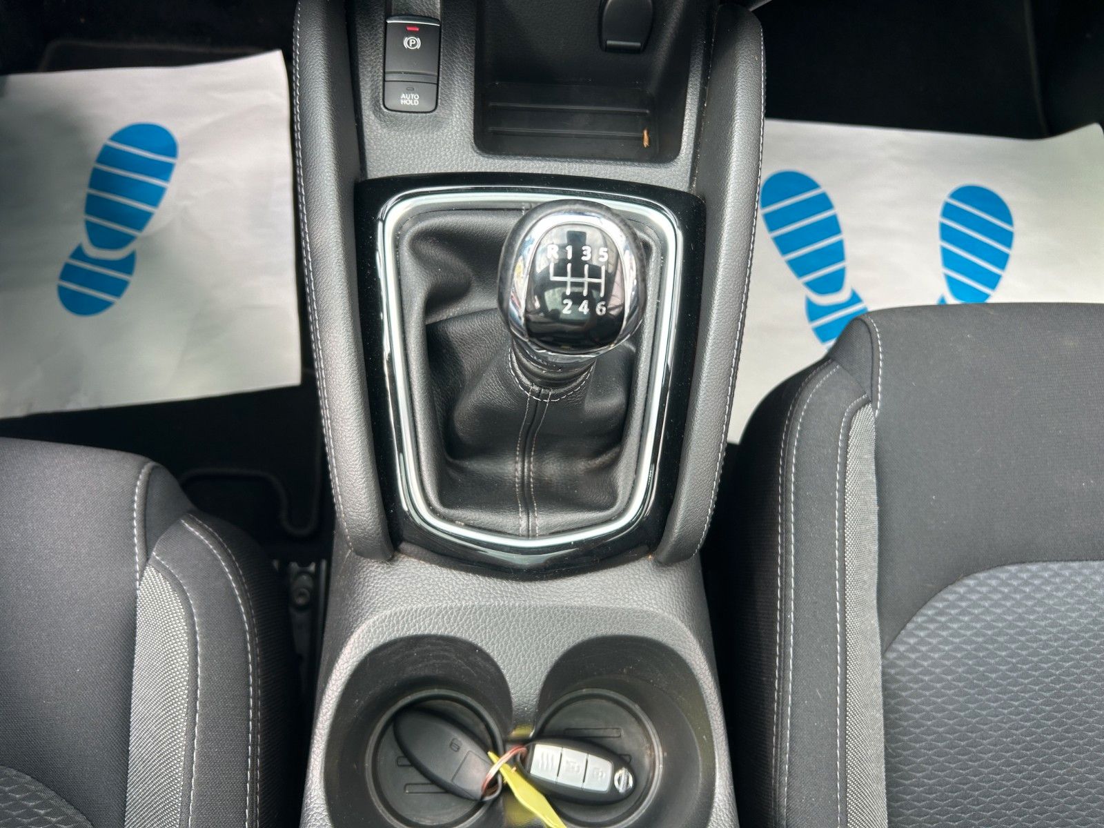 Fahrzeugabbildung Nissan Qashqai Tekna+ Klima/Kamara 360°/Panorama