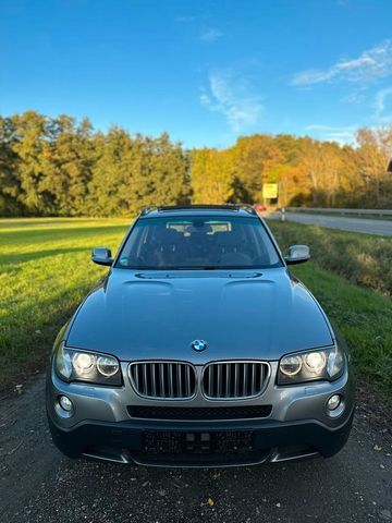 BMW X3 xDrive20dEdit LifestyPano,Navi,LederTüneu1A