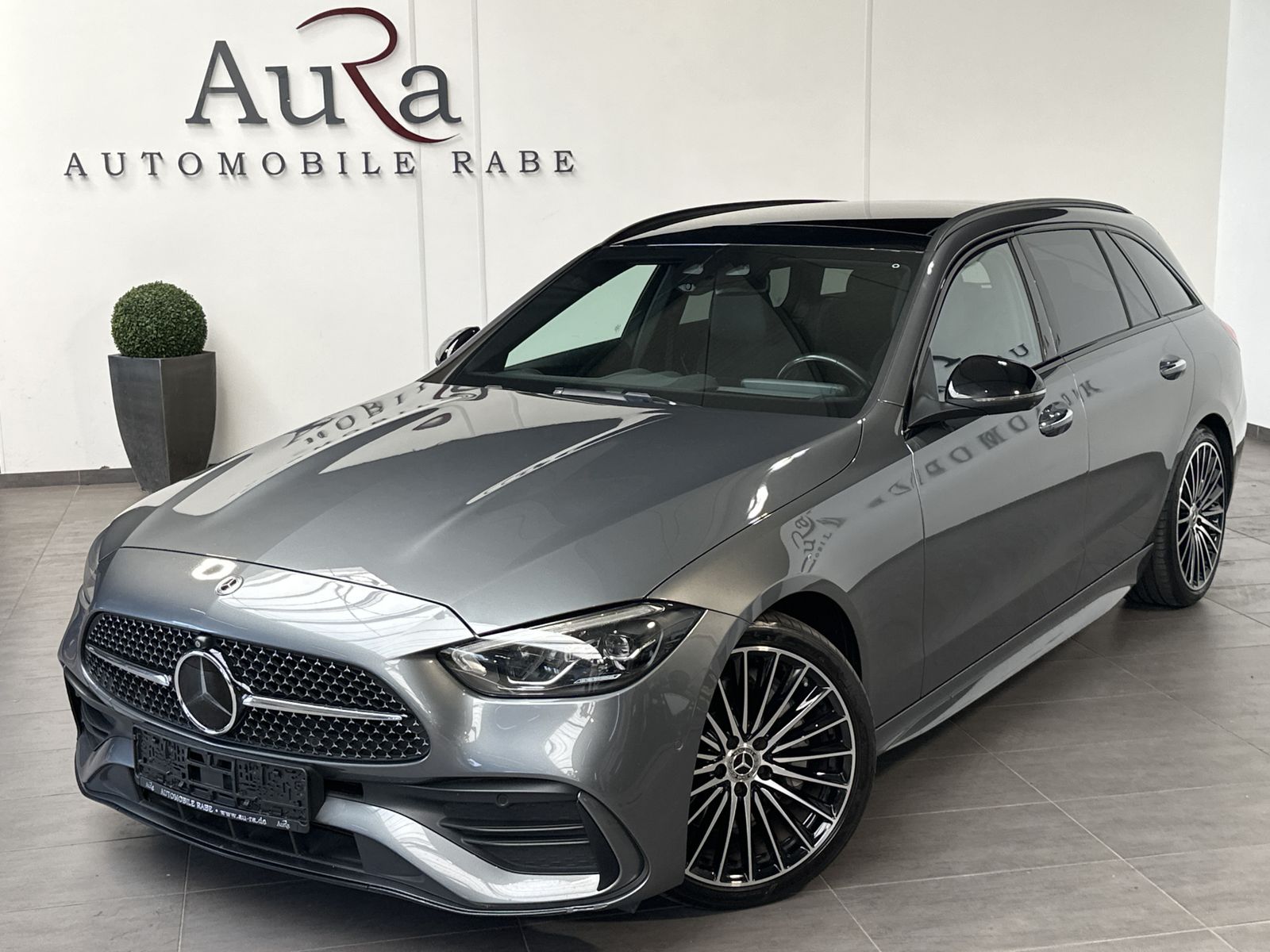 Fahrzeugabbildung Mercedes-Benz C 220d T AMG -Line NAV+LED+ACC+AHK+KAMERA+19ZOLL