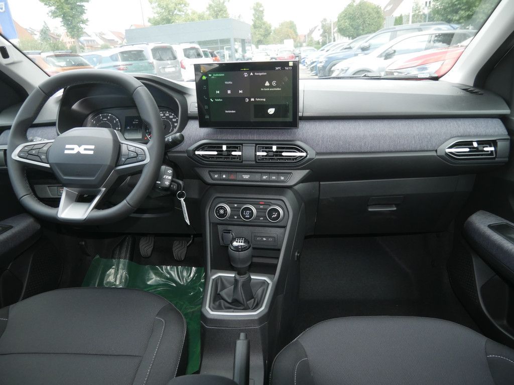 Fahrzeugabbildung Dacia Sandero Expression TCe 100