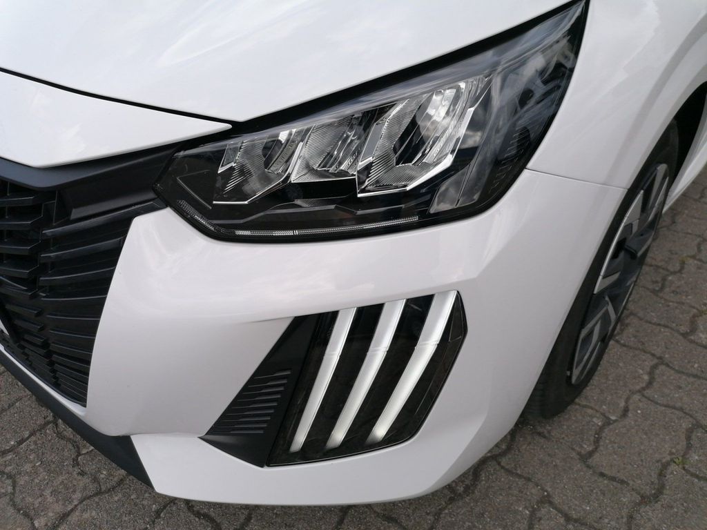 Peugeot 208 — fotografia 3