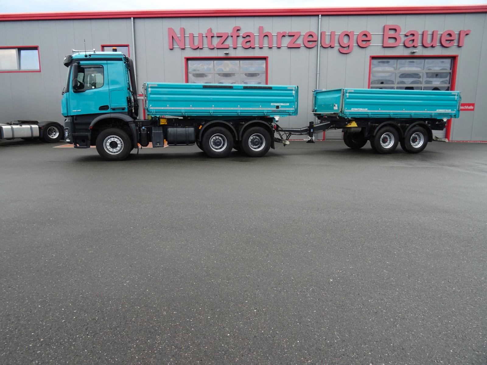 Mercedes-Benz AROCS 2648 K/DSK-Schwarzmüller-Zug/Palettenbreit
