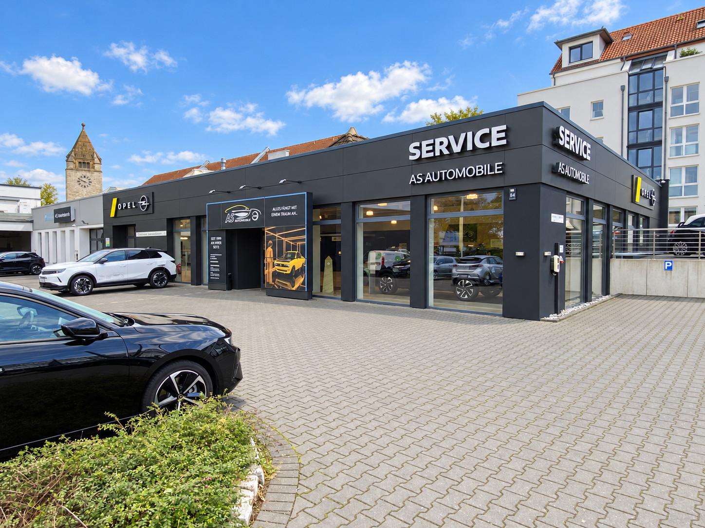 showroom-image-main