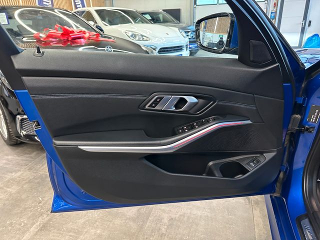 BMW 330 i Touring xDrive M Sport *1. Hand*Klima*Navi
