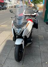 Honda Integra 750  RC89 - Angebote