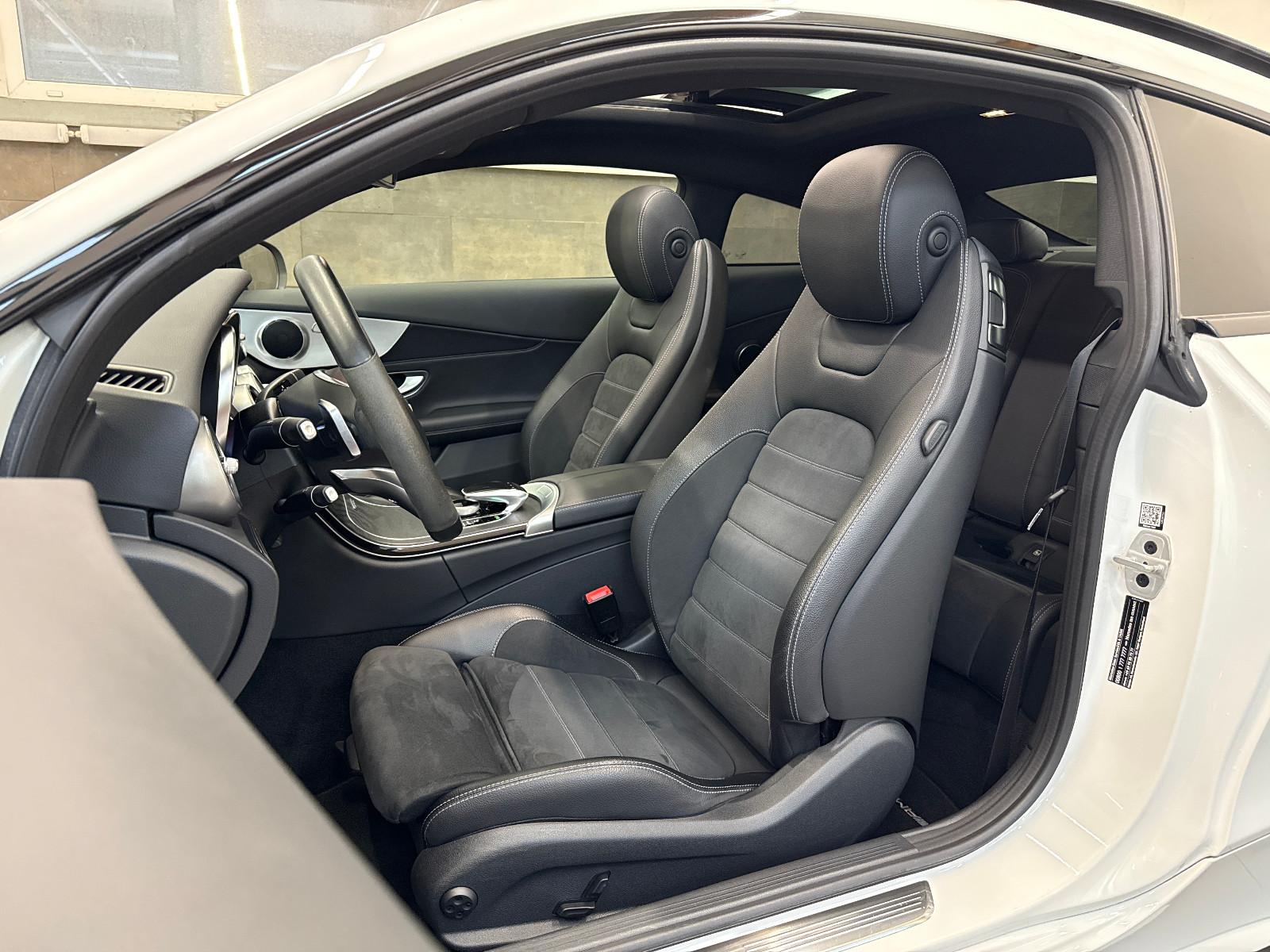 Mercedes-Benz C 180 Coupe 5 J. GARANTIE AMG Night Edition PANO