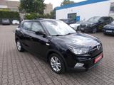 Ssangyong Tivoli 1.6 XDi QUARTZ, Navi, SHZ, AHK, Allwetter - scheckheftgepflegte Ssangyong Tivoli