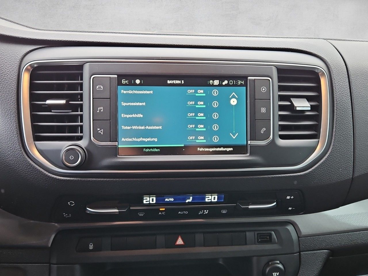 Fahrzeugabbildung Citroën Spacetourer Feel M (L2) Elektromotor 8-Sitzer