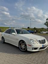 Mercedes-Benz MERCEDES BENZ E63 AMG W211 FACELIFT - Mercedes-Benz E-Klasse W211 mit Facelift