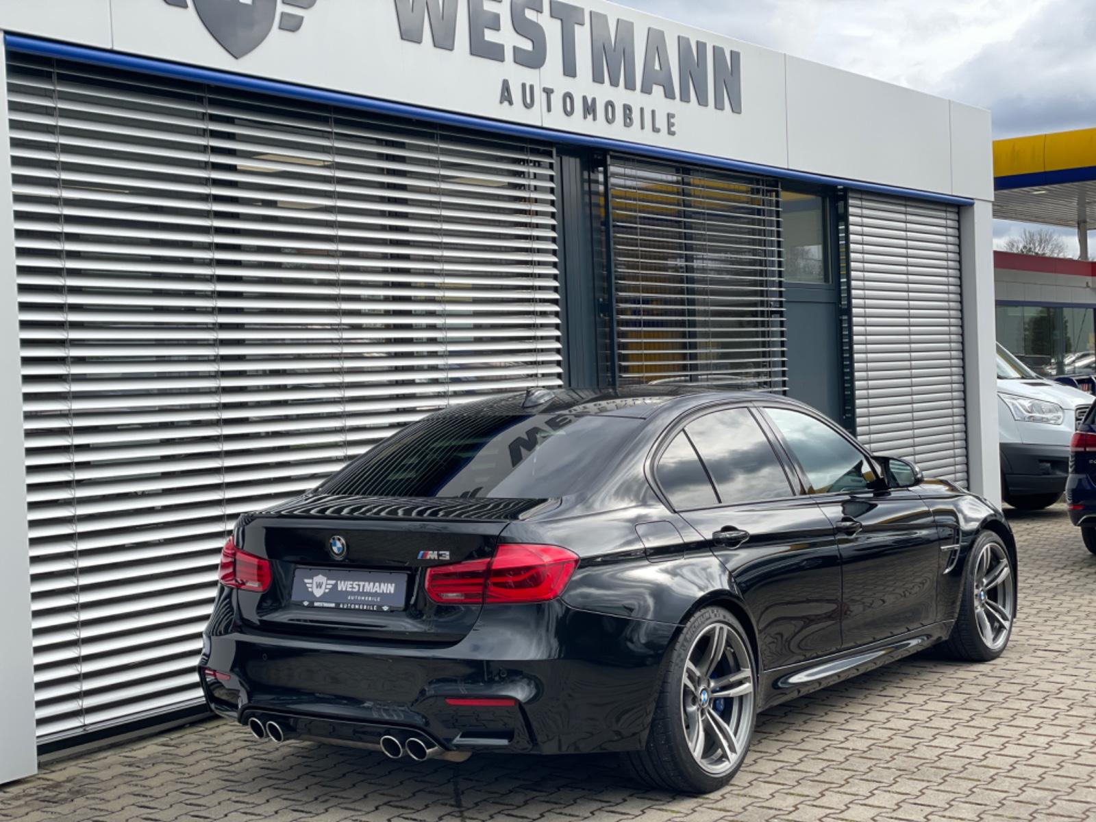 BMW M3 Lim./DKG M DRIVERS//HEAD-UP/EU6/SHZ/PDC