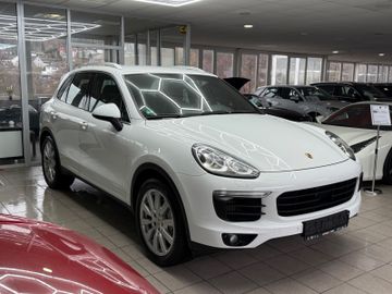 Porsche Cayenne - 2