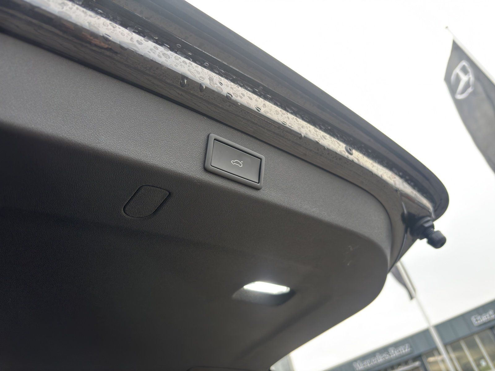 Fahrzeugabbildung SKODA Kodiaq Selection 2,0TDI 142kWDSG4x4 AHK/HUD/Pano