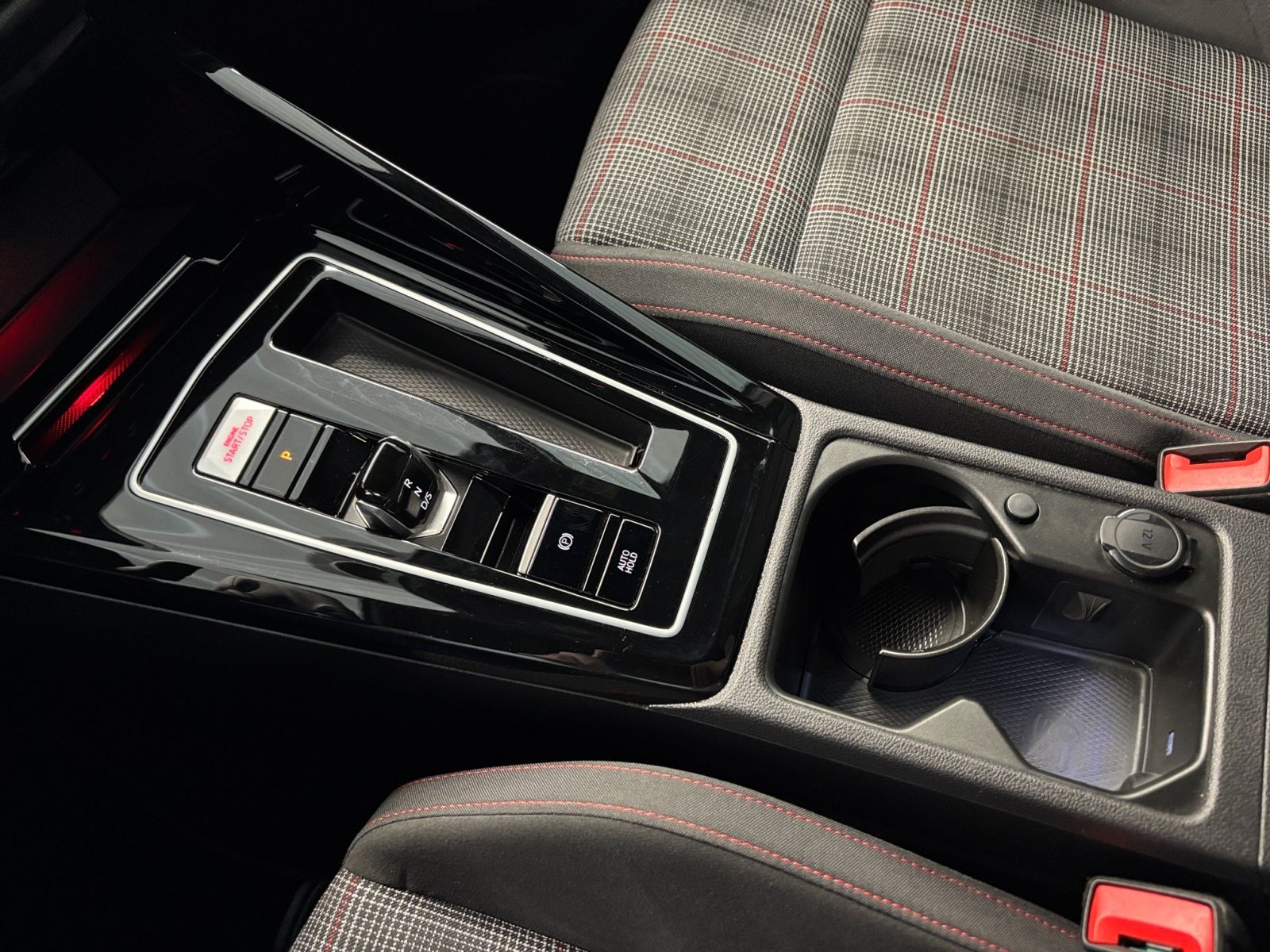 Volkswagen Golf - Bild 16