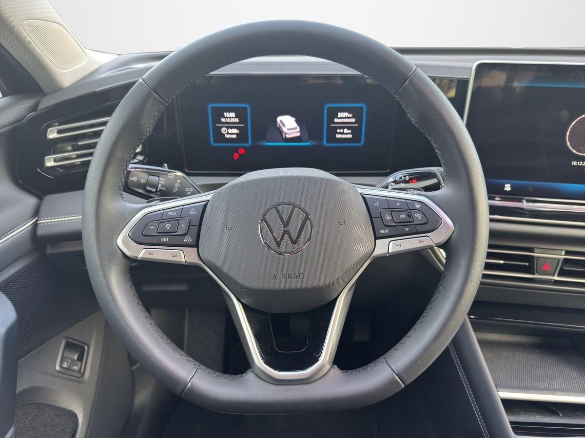 Fahrzeugabbildung Volkswagen Tiguan Elegance 1.5 TSI 200 kW eHybrid