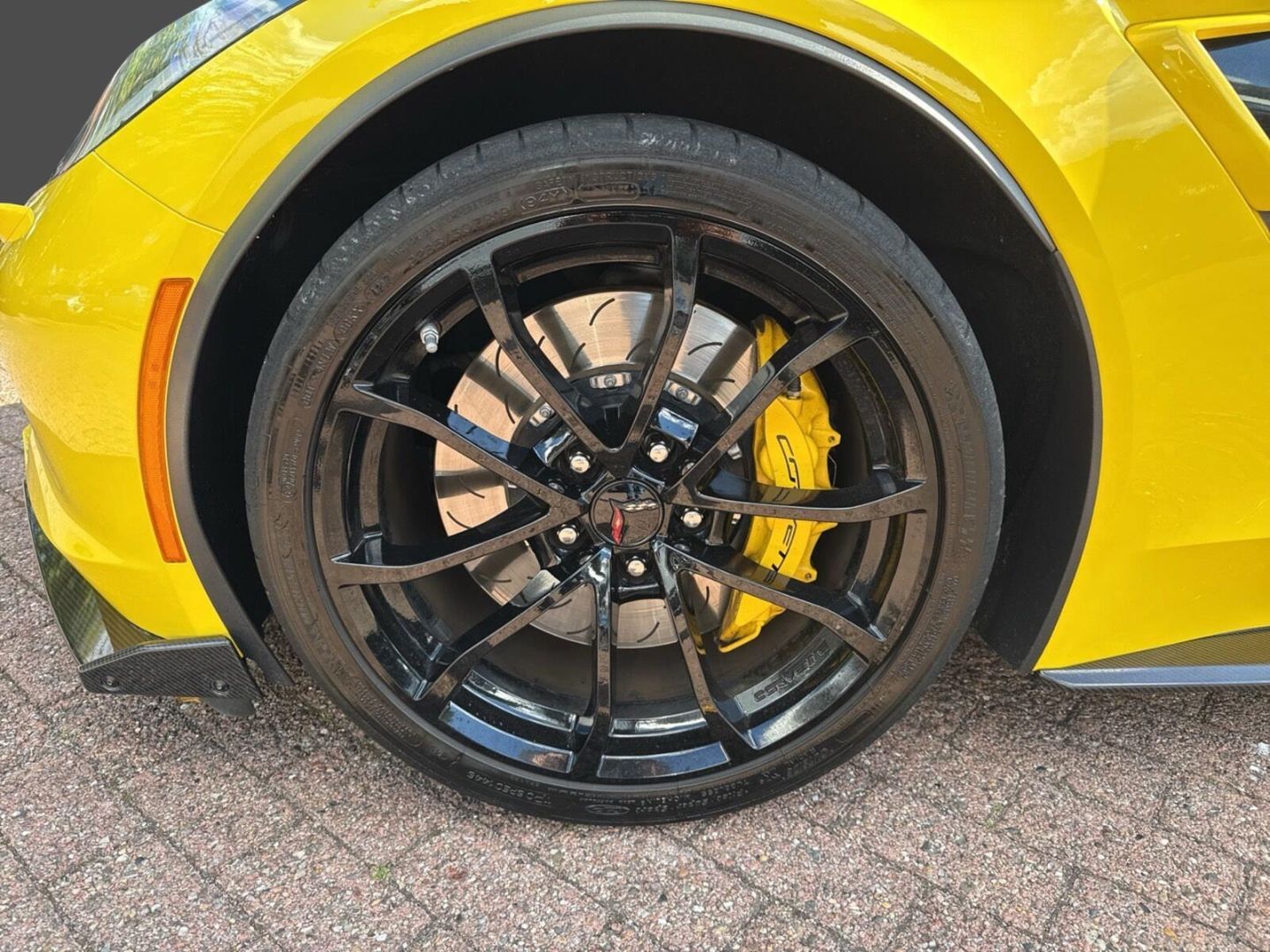 Fahrzeugabbildung Corvette C7 Coupe Grand Sport 3LT 6.2 V8 Europa Modell