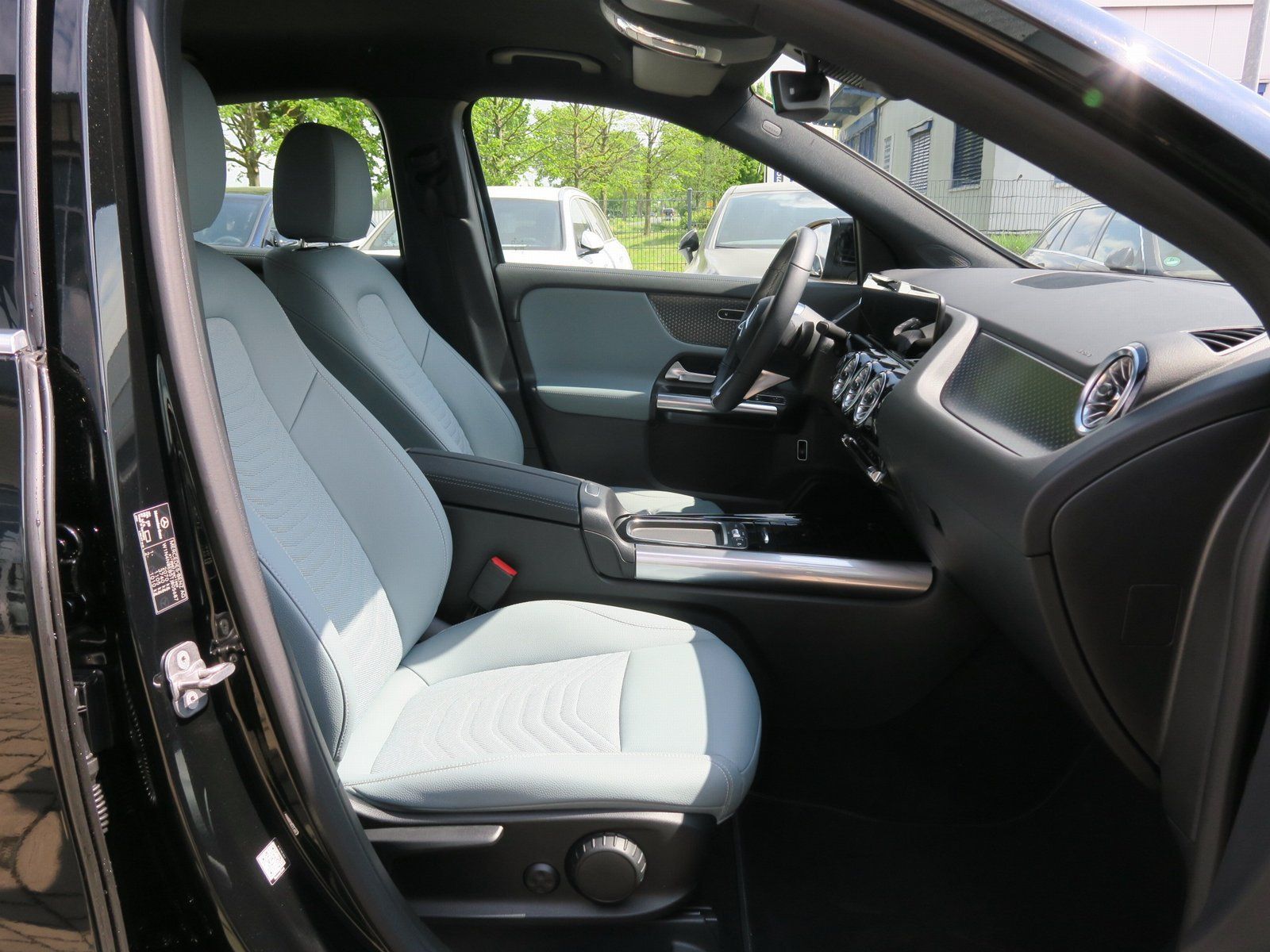 Mercedes-Benz GLA 180 Progressive Line Advanced LED High Carpl foto 10
