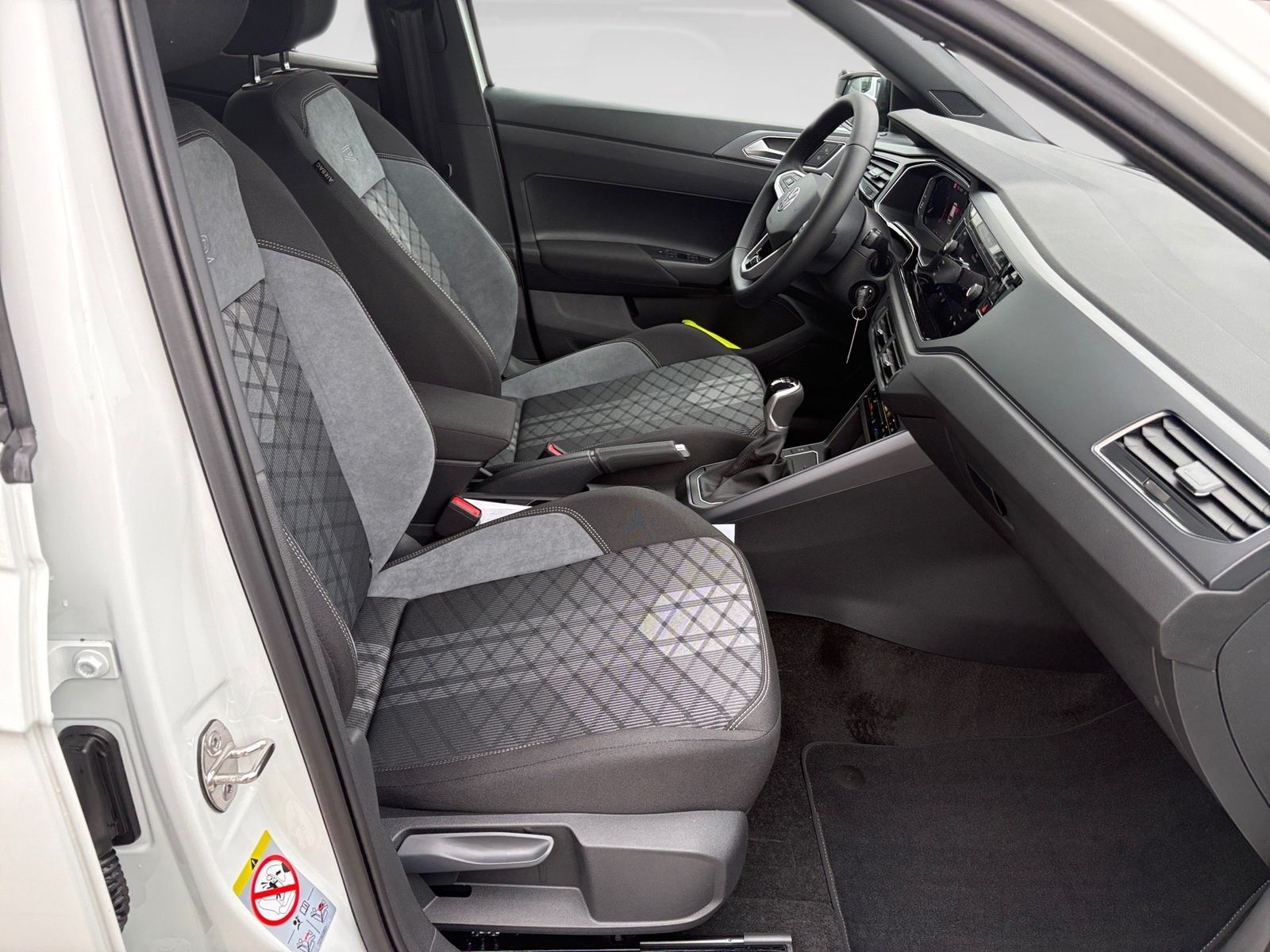 Volkswagen Polo - Bild 9