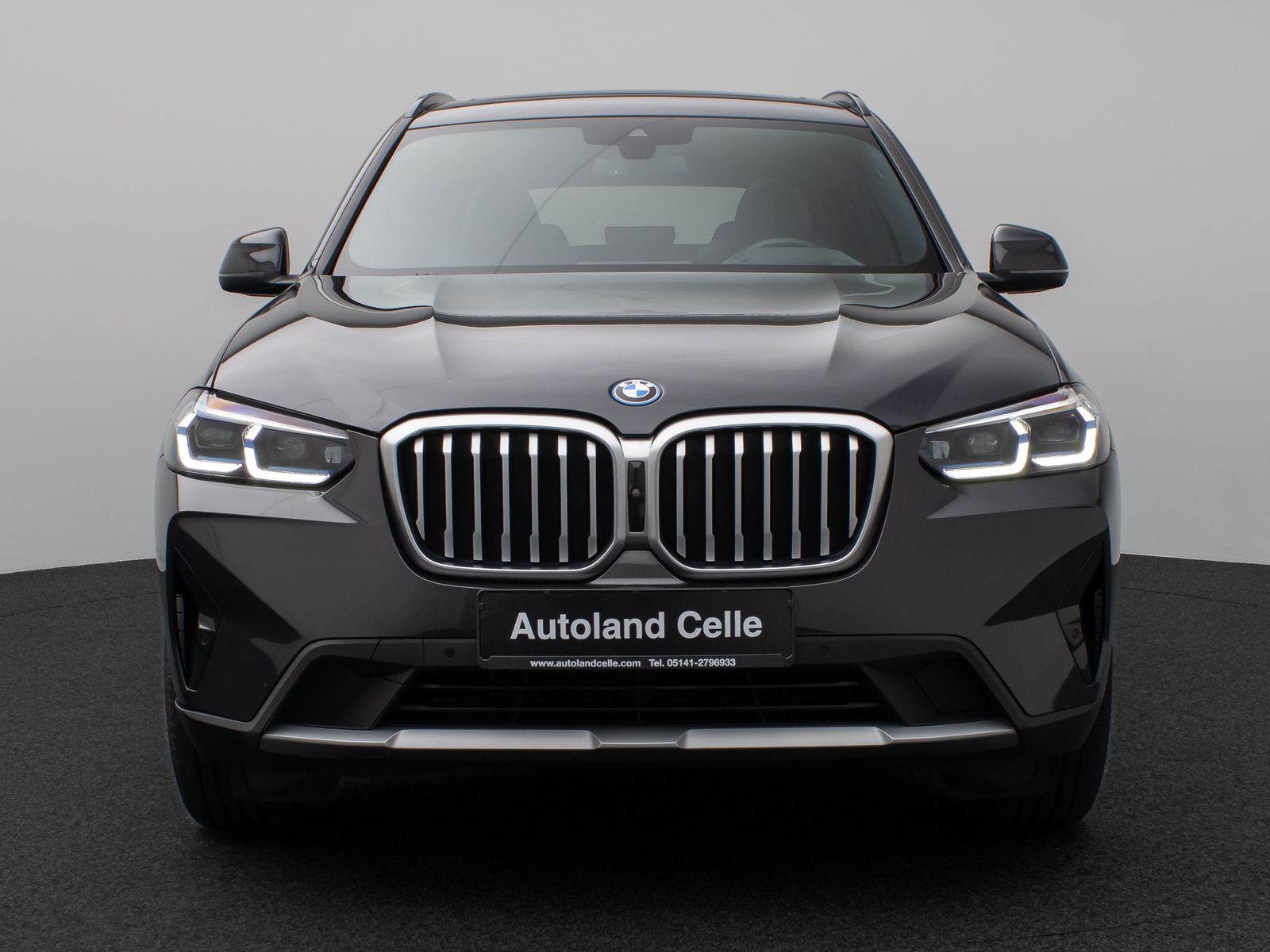 Fahrzeugabbildung BMW X3 xD30e Panorama Laser 360°HUD DAB HiFi Sport