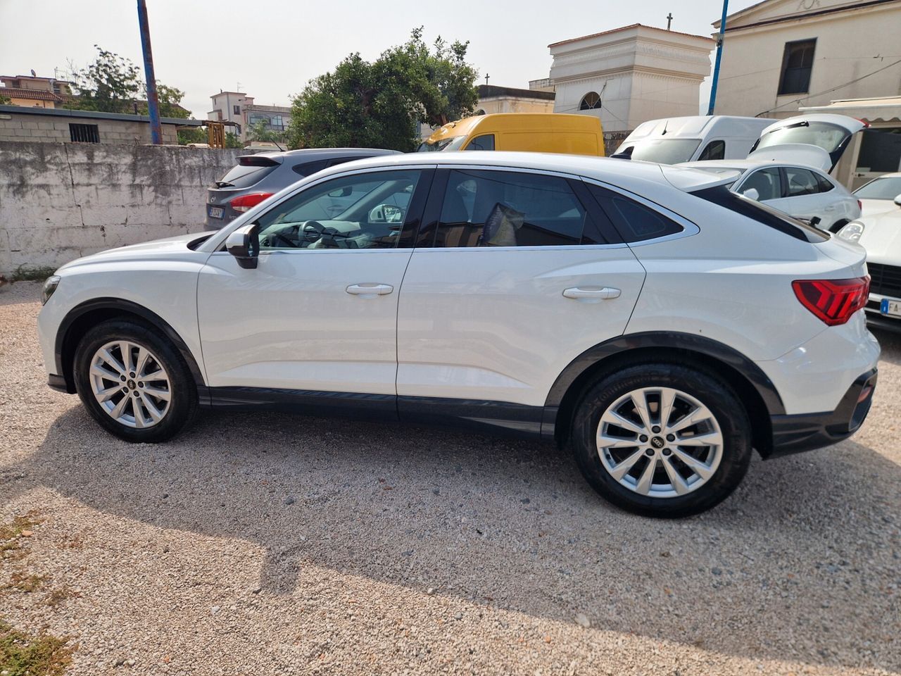 Audi Q3 35 TDI SPB Business Advanced-2023 imagem 3
