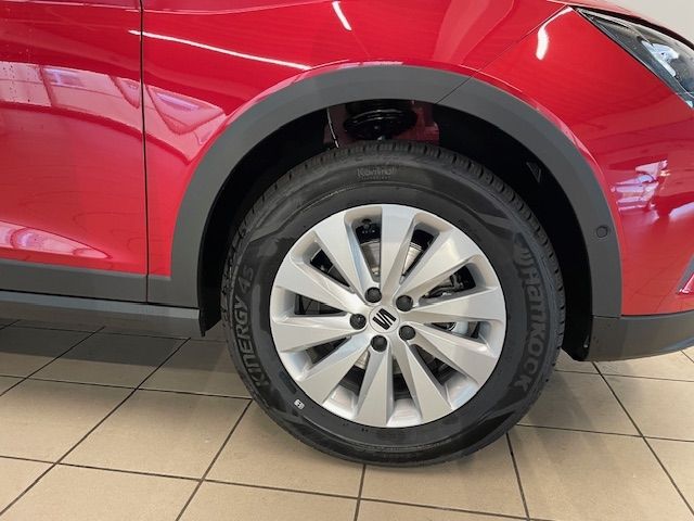 Fahrzeugabbildung SEAT Arona Style Navi Digitales Cockpit LED Apple Car