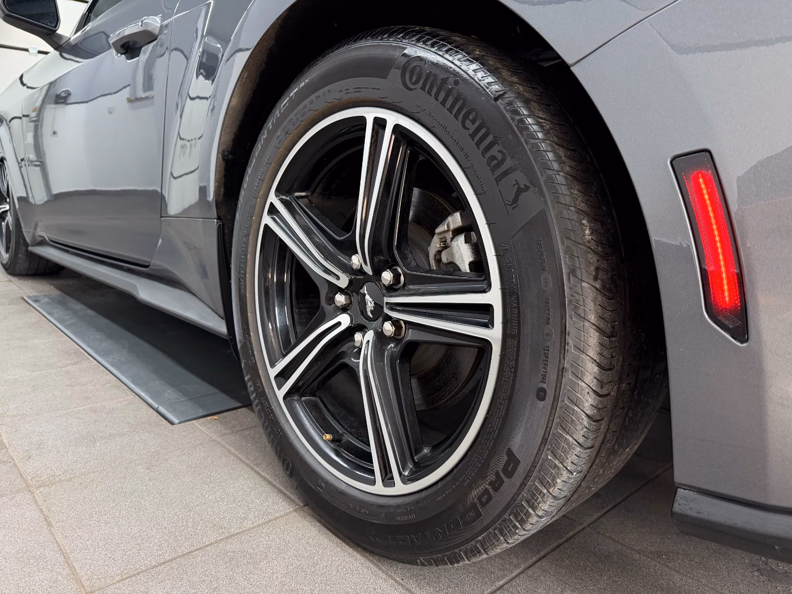 Ford Mustang Eco 2.3 Carbonized Grey/Duplex AGA/Perfo, миниатюра 14