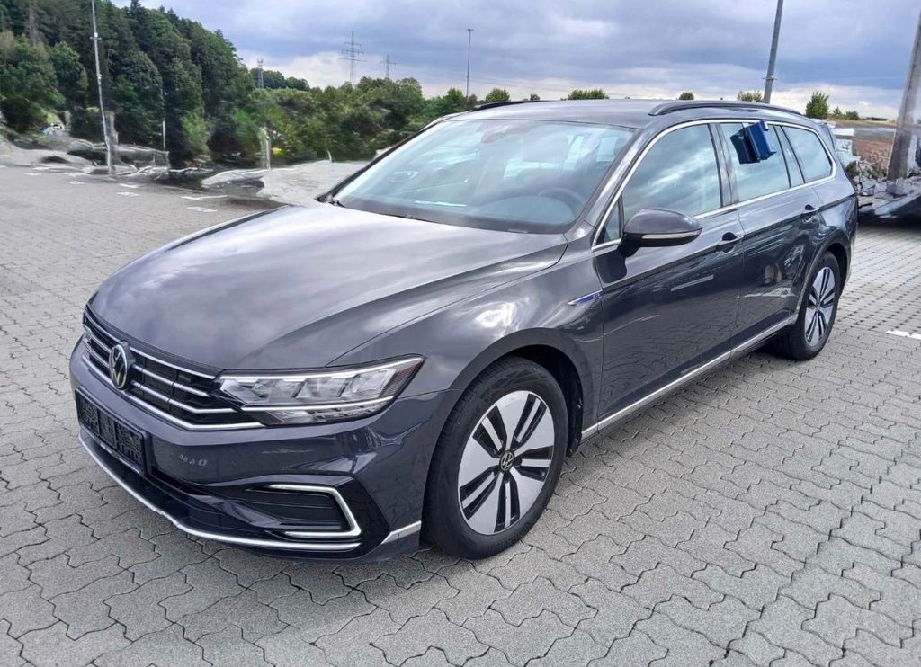 Image of Volkswagen Passat