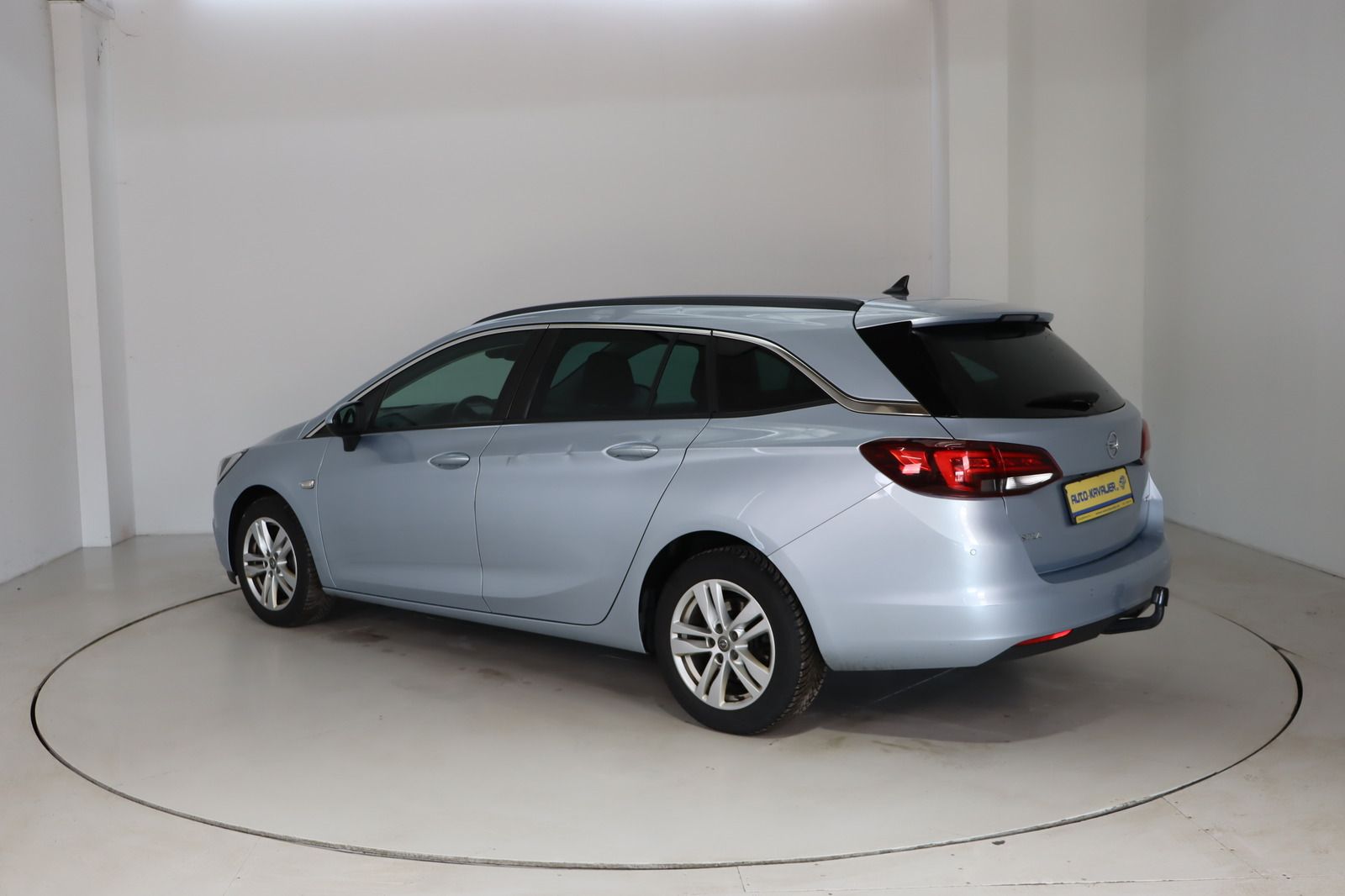 Fahrzeugabbildung Opel Astra K Sports Tourer Active