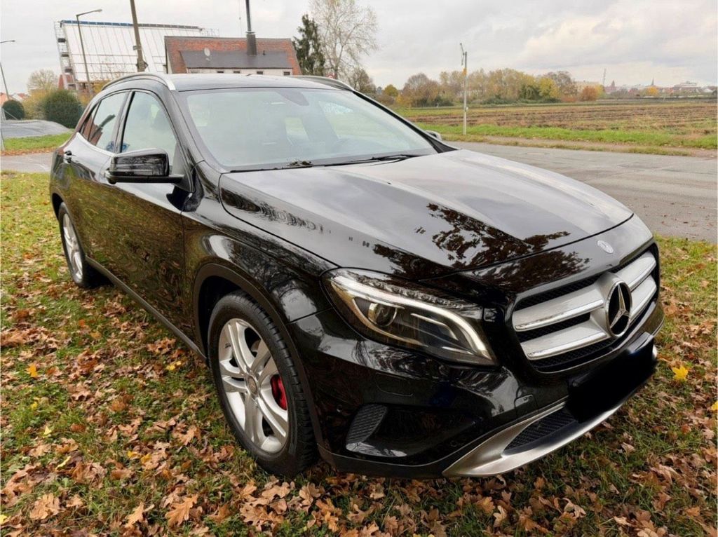 Image of Mercedes-Benz GLA 200