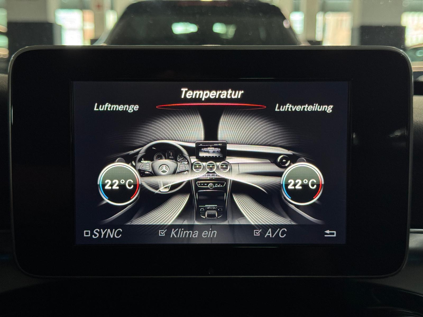 Mercedes-Benz C 180 T CGI 9GT 2X AVANTGARDE PANO ILS NAVI AHK