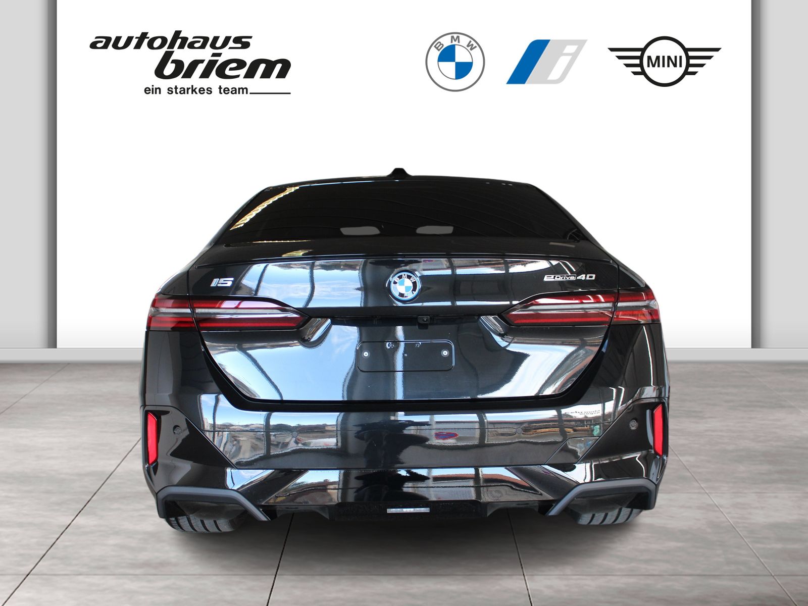 BMW i5 eDrive40 Aut. M Sportpaket+Pro 20"M LMR Live  imagem 3
