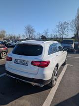 Mercedes-Benz GLC 300 4MATIC Autom. -360/Panoramic - Mercedes-Benz GLC 300: Von Privat