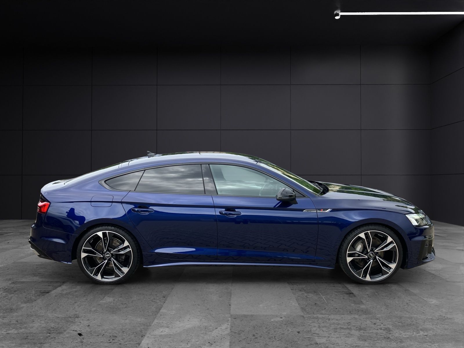 Fahrzeugabbildung Audi A5 Sportback 40 TFSI quattro S line S tronic