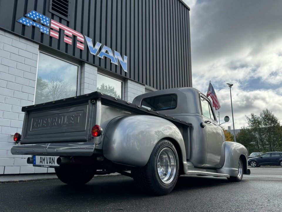 Fahrzeugabbildung GMC 3100 gut gemacht mit HU und H Zul.