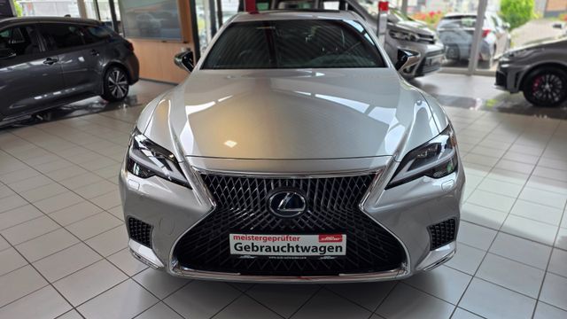LEXUS LS 500