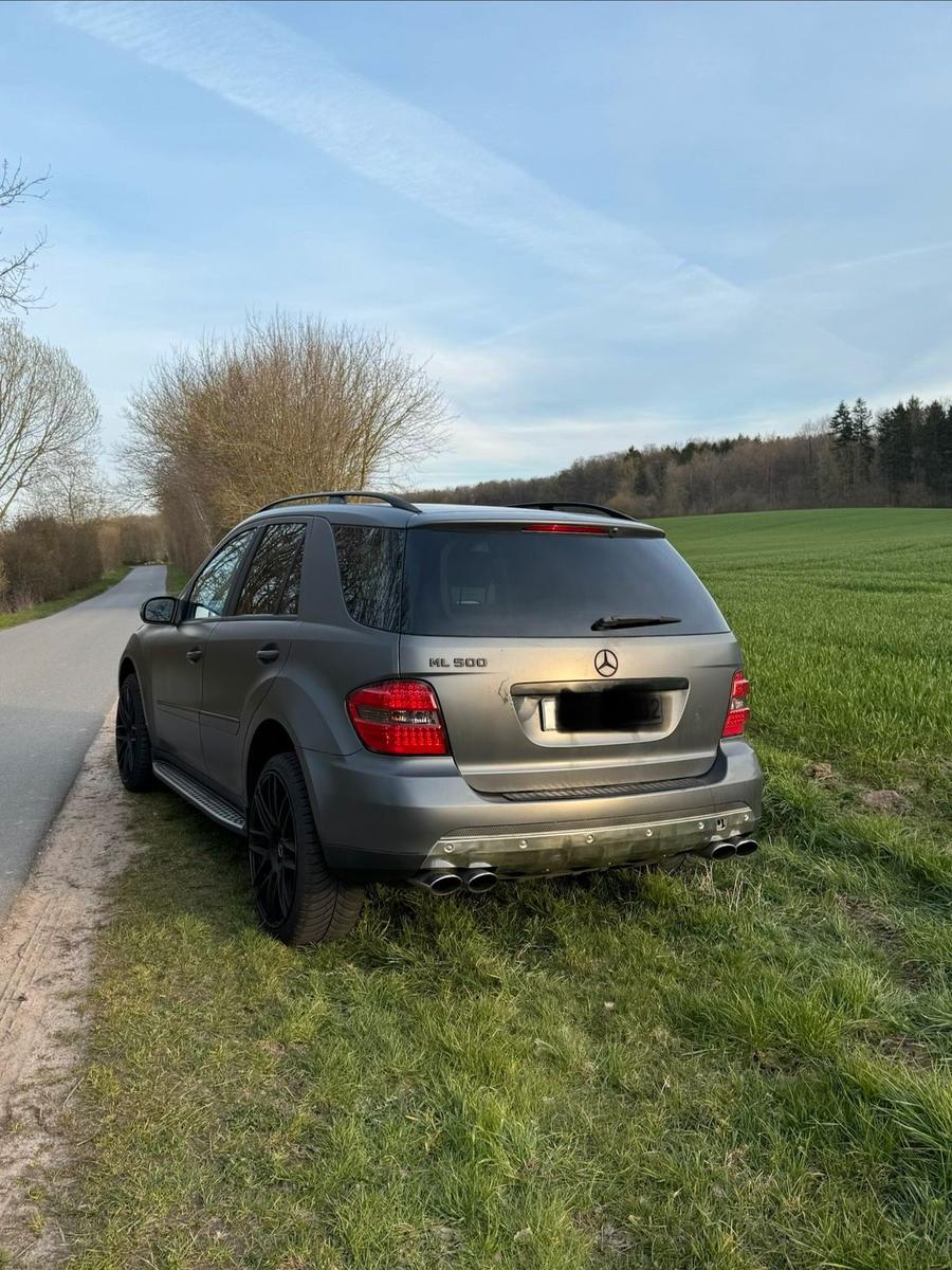 Mercedes-Benz ML500 2005 — двигун 306 HP (225kW)
