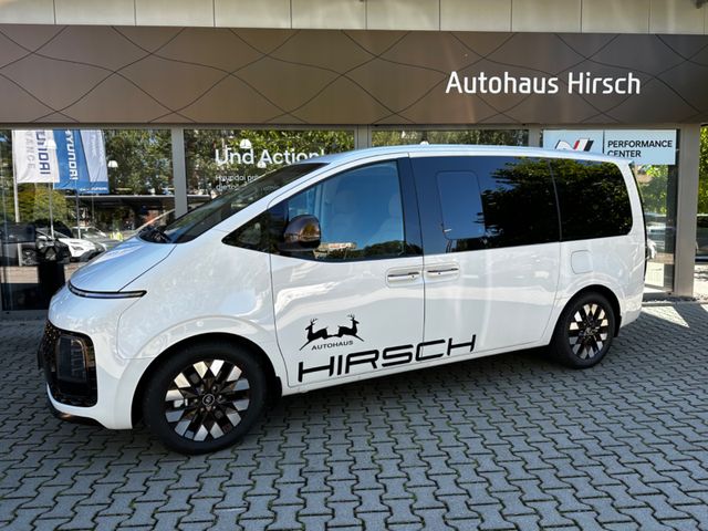Hyundai STARIA 2.2 CRDI 4WD AT SIGNATURE 7-Sitzer Pano