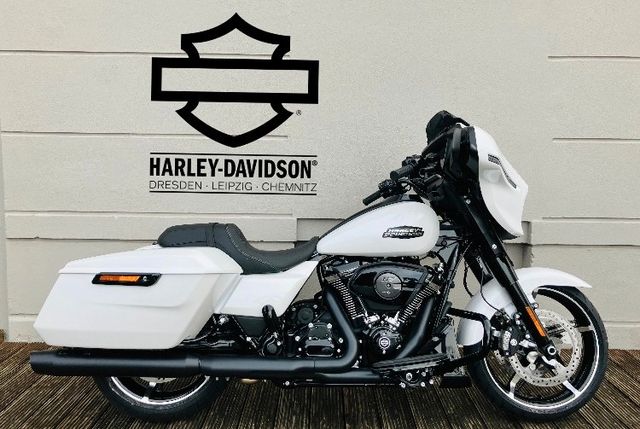 Harley-Davidson Touring Street Glide 117 FLHX "Tageszulassung"