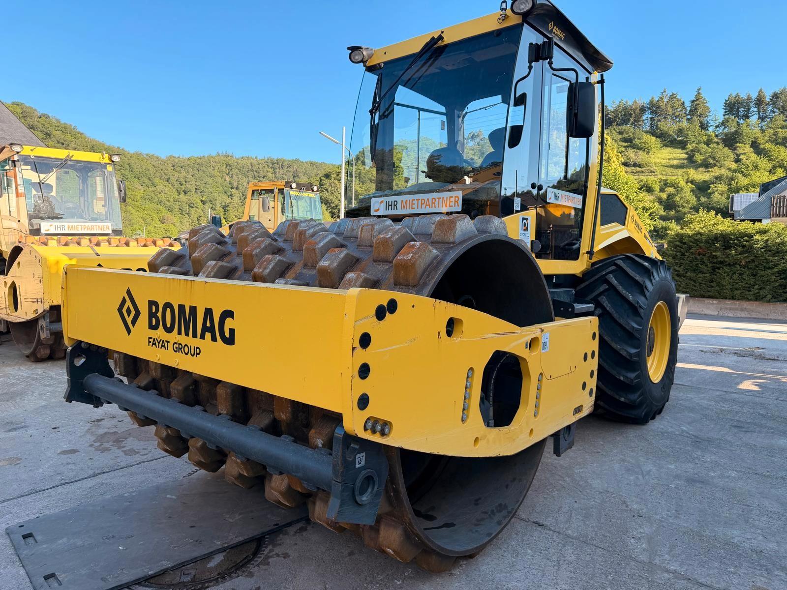 BOMAG BW 213 PDH - 5 *Stampffußbandage*MIETEN*