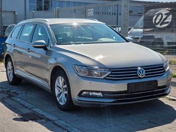 Volkswagen Passat Variant - 1