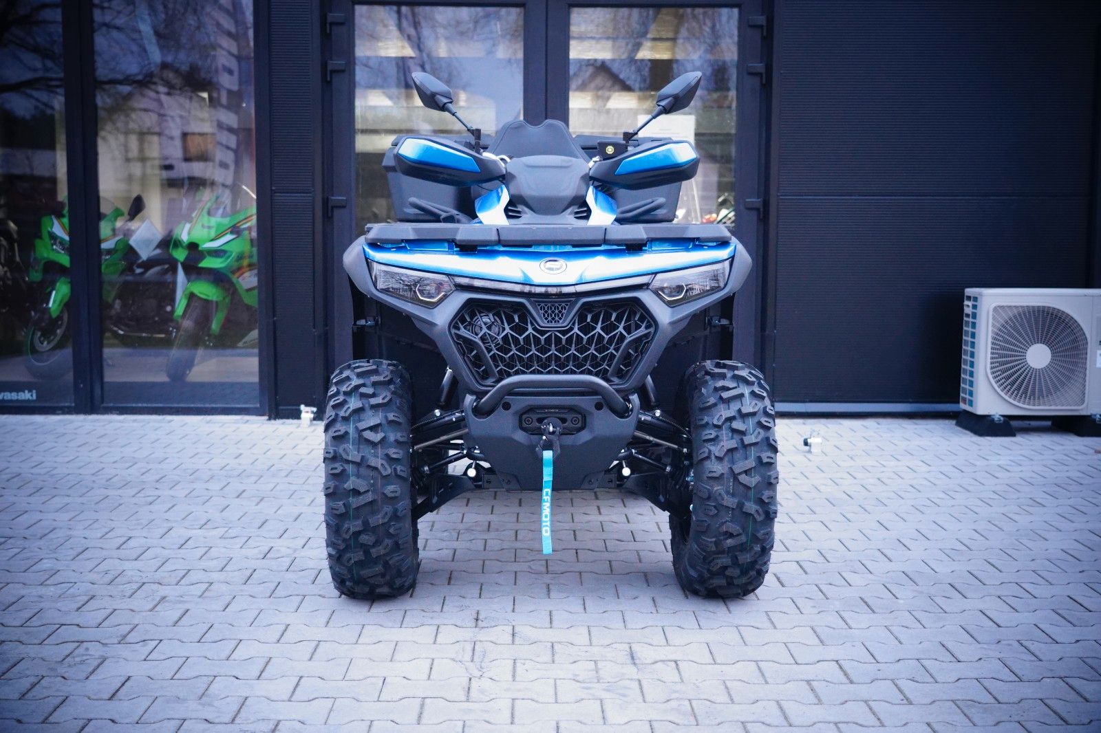 Fahrzeugabbildung CFMOTO CForce 850 PRO incl. Koffer 4 J. Garantie