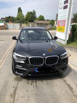 BMW X3 xDrive20i ADVANTAGE AT ADVANTAGE - BMW X3: Xdrive20i