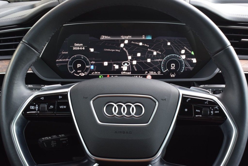 Audi e-tron - Bild 12