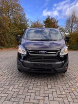 Ford Tourneo Custom - Ford Tourneo Custom