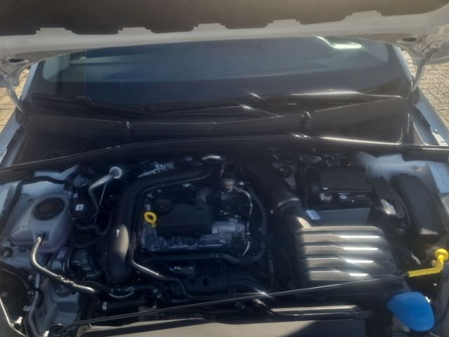 Fahrzeugabbildung SKODA Fabia 1.0 TSI Tour WINTER PLUS BEHEIZBARES MFL