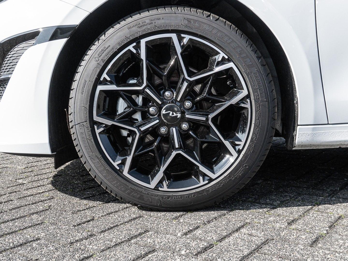 Kia Ceed SW 1.5 T-GDI GT-Line Leder Technologie