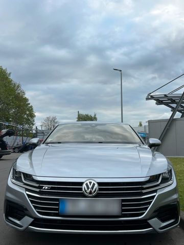 VW Unfallfreier VW Arteon aus 2. Hand zu verk...